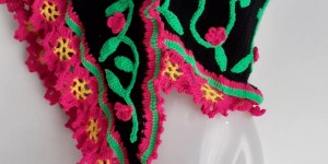 Beitragsbild des Blogbeitrags Dreieckstücher mit Blumen