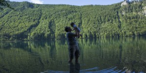 Beitragsbild des Blogbeitrags Väterkarenz: Tausche Schreibtisch gegen Spielecke 