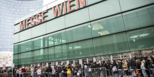 Beitragsbild des Blogbeitrags Glowcon Vienna Fazit + XXL Gewinnspiel!