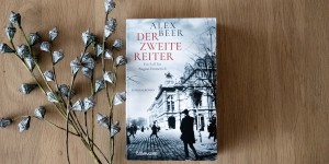 Beitragsbild des Blogbeitrags Alex Beer – Der zweite Reiter | Rezension 