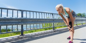 Beitragsbild des Blogbeitrags Kreuzbandriss: Wie das Knie wieder voll belastbar wird