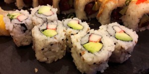 Beitragsbild des Blogbeitrags KitchA - Sticks & Rolls