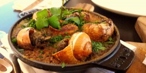 Beitragsbild des Blogbeitrags Datenight in The Bank im Park Hyatt
