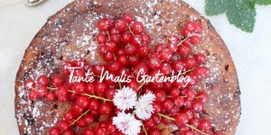 Beitragsbild des Blogbeitrags Schneller Johannisbeerkuchen - Backen aus dem Garten