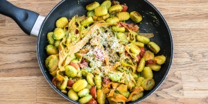 Beitragsbild des Blogbeitrags Gnocchi mit Basilikumpesto