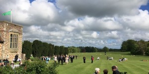 Beitragsbild des Blogbeitrags GLYNDEBOURNE FESTIVAL - eine Ansage gegen die Verdrießlichkeit 