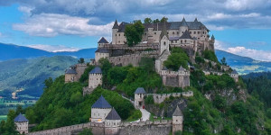 Beitragsbild des Blogbeitrags Kärnten: Alle Infos zur Burg Hochosterwitz