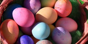 Beitragsbild des Blogbeitrags DIY: Last Minute Ostergeschenk für den Besuch 