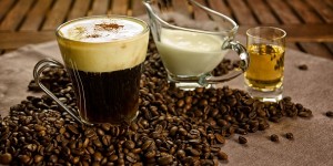 Beitragsbild des Blogbeitrags Die Entstehung des Irish Coffee
