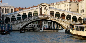 Beitragsbild des Blogbeitrags Rialto Brücke