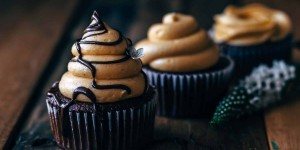 Beitragsbild des Blogbeitrags Dark Chocolate Orange Cupcakes