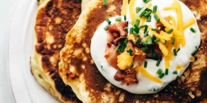 Beitragsbild des Blogbeitrags Savory Pancakes with Bacon and Cheddar
