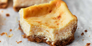 Beitragsbild des Blogbeitrags Easy Cheesecake Bars 