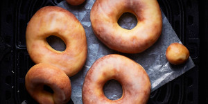 Beitragsbild des Blogbeitrags Air Fryer Donuts