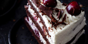 Beitragsbild des Blogbeitrags Black Forest Cake (Traditional German Recipe) 