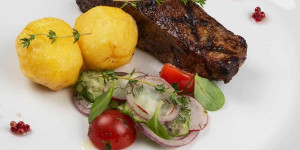 Beitragsbild des Blogbeitrags 7 Top Skirt Steak Substitutes for Delicious, Healthy Meals