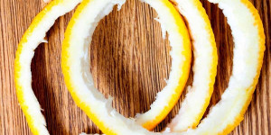 Beitragsbild des Blogbeitrags 13 Best Orange Zest Substitutes for Flavorful Food and Beverages 