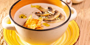Beitragsbild des Blogbeitrags What Is the Best Substitute for Cream of Mushroom Soup? Here Are 11 Alternatives 
