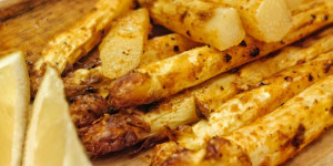 Beitragsbild des Blogbeitrags Air Fryer White Asparagus Recipe