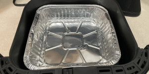 Beitragsbild des Blogbeitrags Can You Use Aluminum Pans in Air Fryer? Your Questions Answered