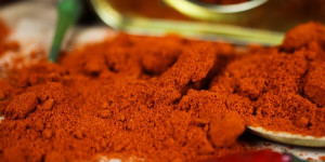 Beitragsbild des Blogbeitrags What Is the Best Smoked Paprika Substitute? Here are 12 Great Options! 