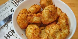 Beitragsbild des Blogbeitrags Air Fryer Frozen Chicken Nuggets & Homemade Ranch Dressing Recipe