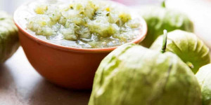Beitragsbild des Blogbeitrags Tomatillo Substitute: Best Options for Your Recipes