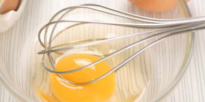 Beitragsbild des Blogbeitrags Egg Substitute for Cake Mix Recipes: Here Are 8 Great Options!