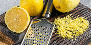 Beitragsbild des Blogbeitrags 9 Best Lemon Zest Substitute Ideas to Suit Any Dish