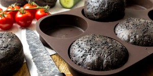 Beitragsbild des Blogbeitrags Black Burger Buns