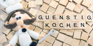 Beitragsbild des Blogbeitrags Schriftzug guenstig-kochen 