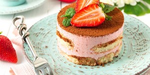 Beitragsbild des Blogbeitrags Erdbeer Tiramisu