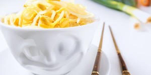 Beitragsbild des Blogbeitrags Der Chinesische Sojabohnensprossensalat ist zum Reinlegen gut