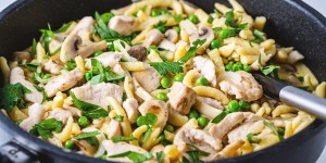 Beitragsbild des Blogbeitrags Die Spätzle Hendl Pfanne ist richtig für Gestresste