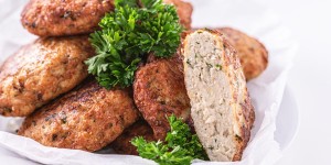Beitragsbild des Blogbeitrags Geflügel Fleischlaibchen, eine wunderbare Alternative zum Klassiker