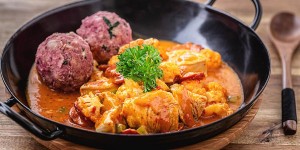 Beitragsbild des Blogbeitrags So ein Truthahn Gulasch Topf ist eine sehr feine Sache 