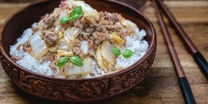 Beitragsbild des Blogbeitrags Die schnelle Chinakohlpfanne ist unglaublich lecker und preiswert