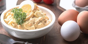 Beitragsbild des Blogbeitrags Mit einem Eiersalat verwertest Du noch die restlichen Ostereier 