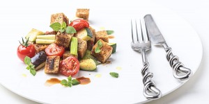 Beitragsbild des Blogbeitrags Ein Schwarzbrotsalat ist das belegte Brot 2.0
