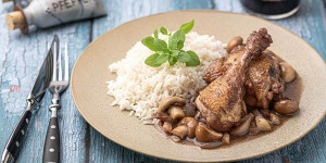 Beitragsbild des Blogbeitrags Huhn in Weinsauce