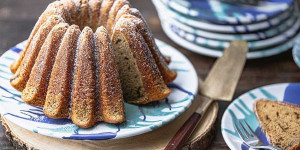 Beitragsbild des Blogbeitrags Kaffee – Gugelhupf mit Dinkelmehl