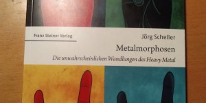 Beitragsbild des Blogbeitrags Buchrezension#67 – Die unwahrscheinlichen Wandlungen des Heavy Metal