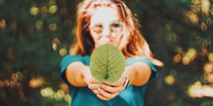 Beitragsbild des Blogbeitrags nachhaltiger Konsum & Lebensstil – step by step