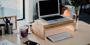 Beitragsbild des Blogbeitrags Homeoffice Update mit nachhaltiger Ausstattung