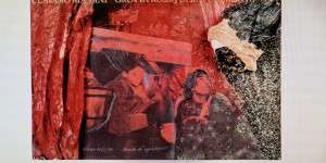 Beitragsbild des Blogbeitrags Pflege und Kunst sind eng miteinander verbunden, vor den Vorhang Katja Arthofer und Raphael Schönborn
