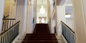 Beitragsbild des Blogbeitrags Treppauf Treppab in der Albertina