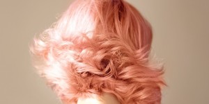 Beitragsbild des Blogbeitrags Kurze Haare stylen: Trendiger geht’s nun wirklich kaum 