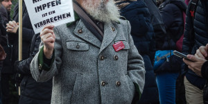 Beitragsbild des Blogbeitrags Teil 2: Desinformation als politische Strategie