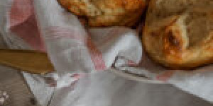 Beitragsbild des Blogbeitrags Osterpinzen & Osterhasen aus Brioche Teig