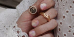 Beitragsbild des Blogbeitrags Rainbow Nails mit Pastell Nagellacken von Alessandro Striplac